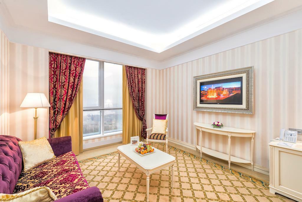 Hotel Korston Tower Kazan Ngoại thất bức ảnh